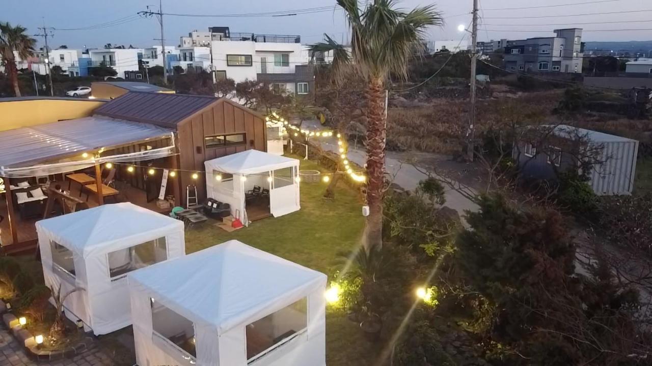 Morning Beach Pension Jeju Exterior foto