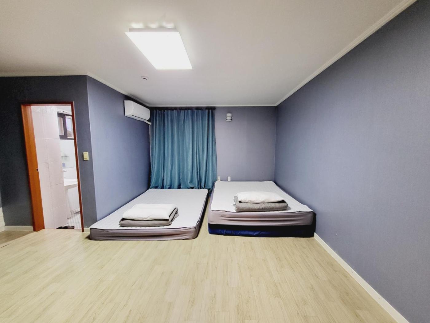 Morning Beach Pension Jeju Exterior foto