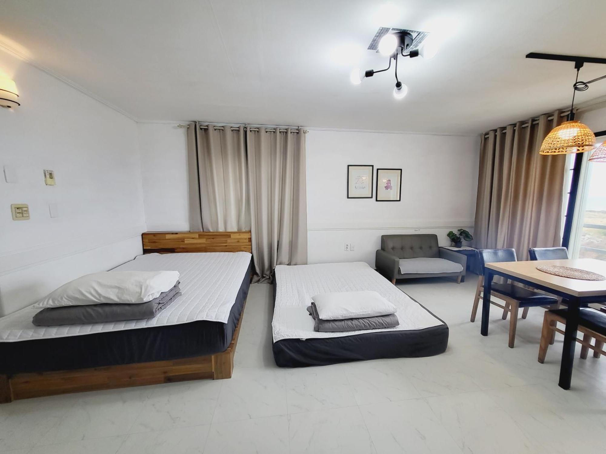 Morning Beach Pension Jeju Exterior foto